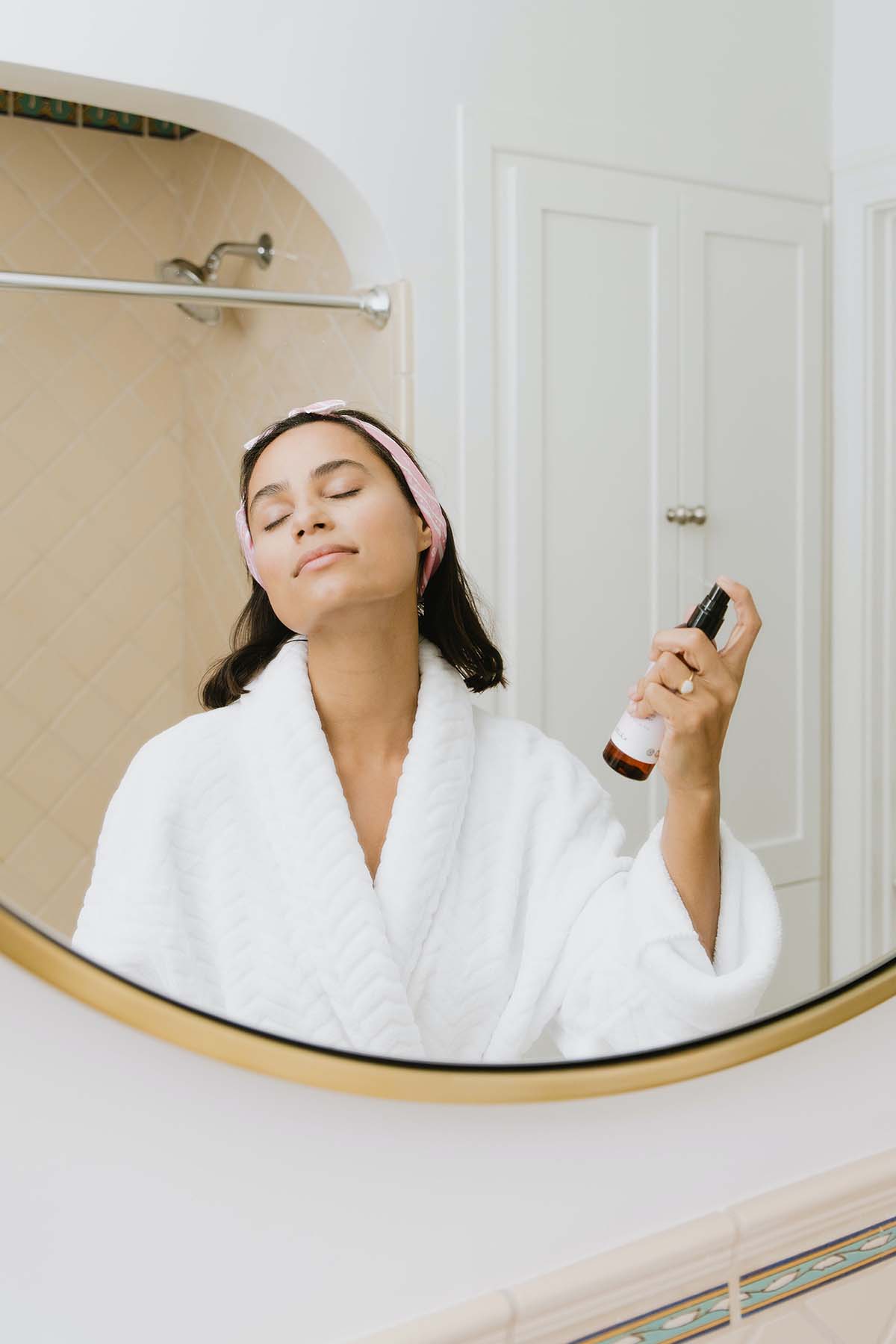 kalos-skincare-jyKa0Ynxvow-unsplash